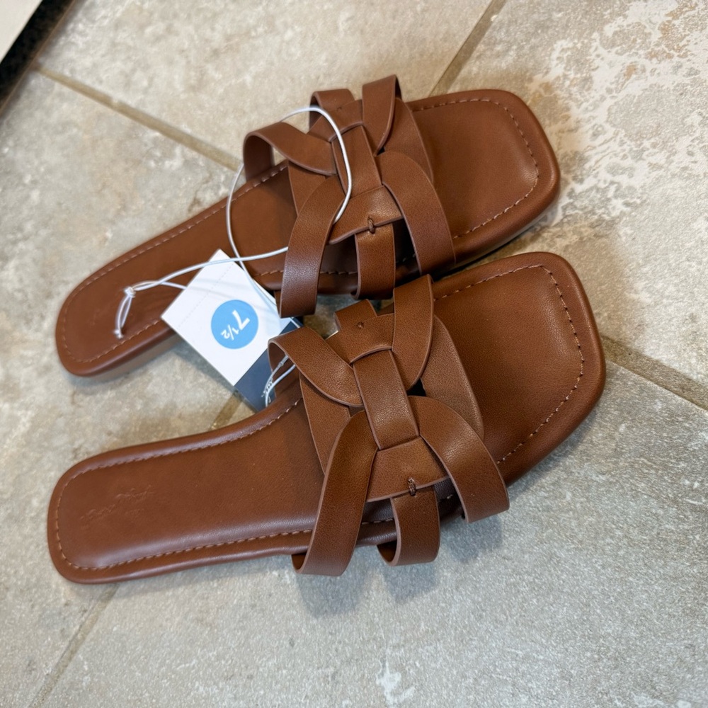 Universal Thread Brown Woven Slide Sandals